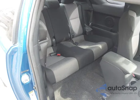 2015 Scion Tc z USA, uszkodzony, nr VIN JTKJF5C77F3094659